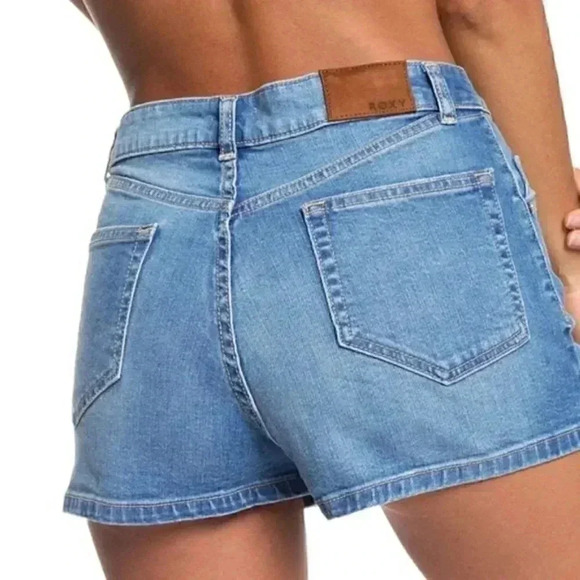 Roxy Pants - Roxy Quiksilver Comino Blue Lagoon Denim Shorts NWT 27